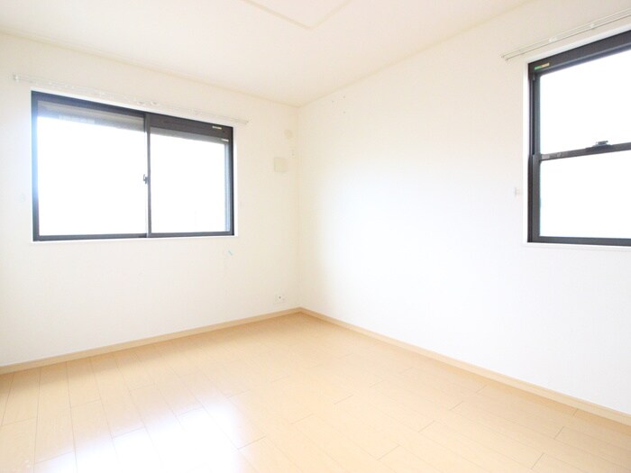 物件内観写真11　(居室)