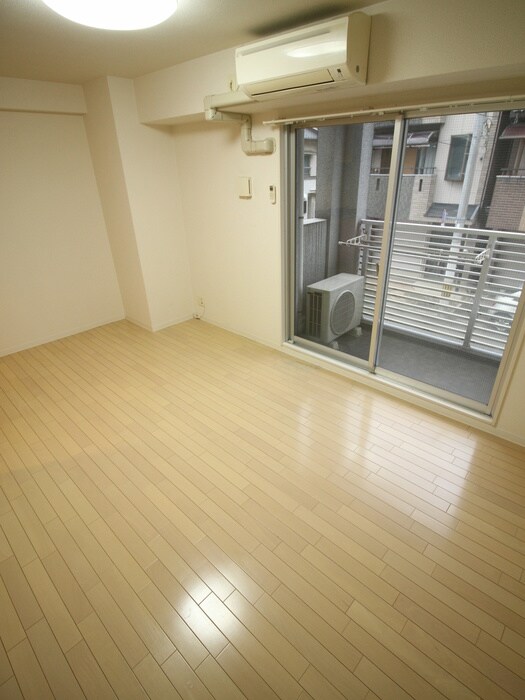 物件内観写真16　(居室)