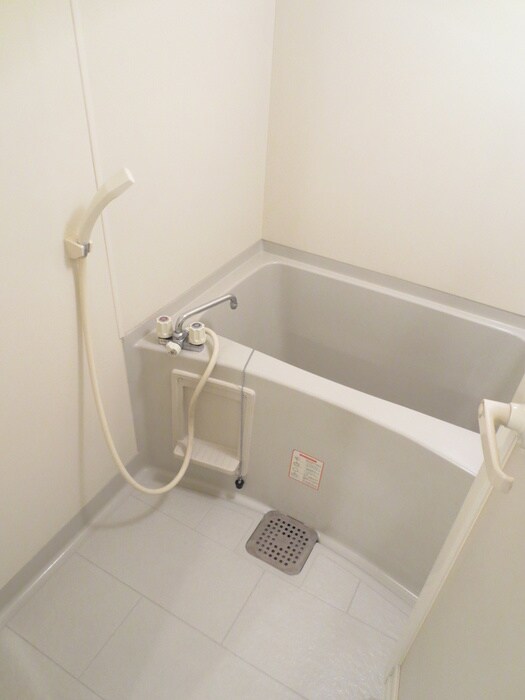 物件内観写真10　(バス／シャワールーム等)