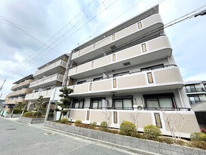 ブリッジフィ－ルド外観写真