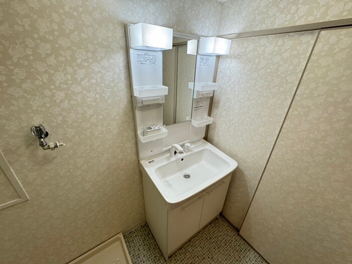 物件内観写真10　(洗面)