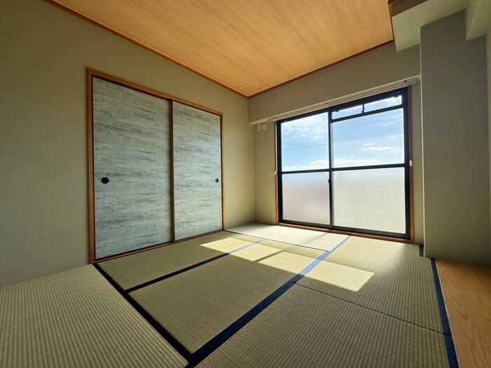 物件内観写真13　(居室)