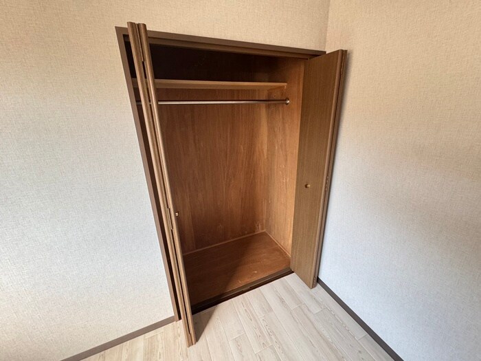 物件内観写真14　(収納)