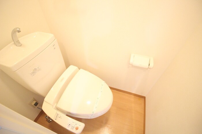 物件内観写真12　(トイレ)