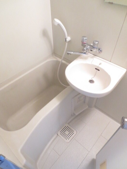 物件内観写真13　(バス／シャワールーム等)