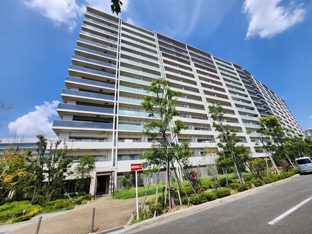 ﾛｰﾚﾙｽｸｴｱ健都First stage(1305)外観写真