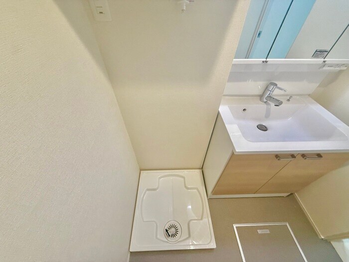 物件内観写真22　(洗濯機置場)