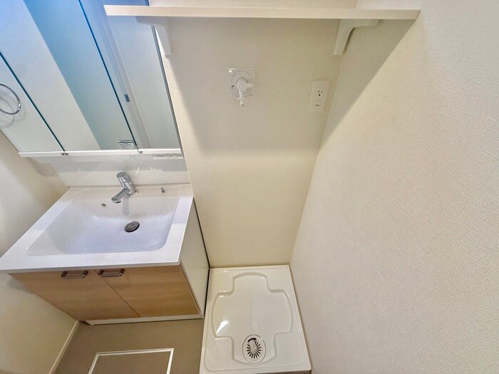 物件内観写真22　(洗濯機置場)