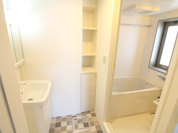 物件内観写真12　(内観写真)