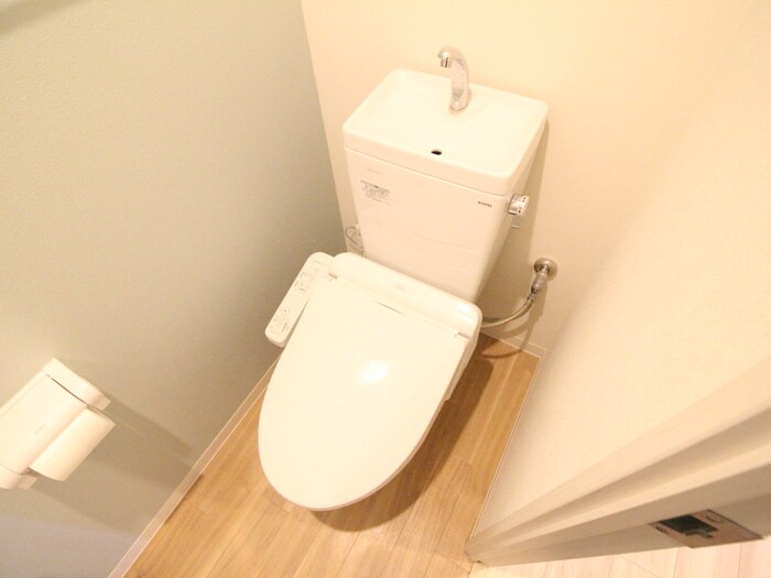 物件内観写真15　(トイレ)