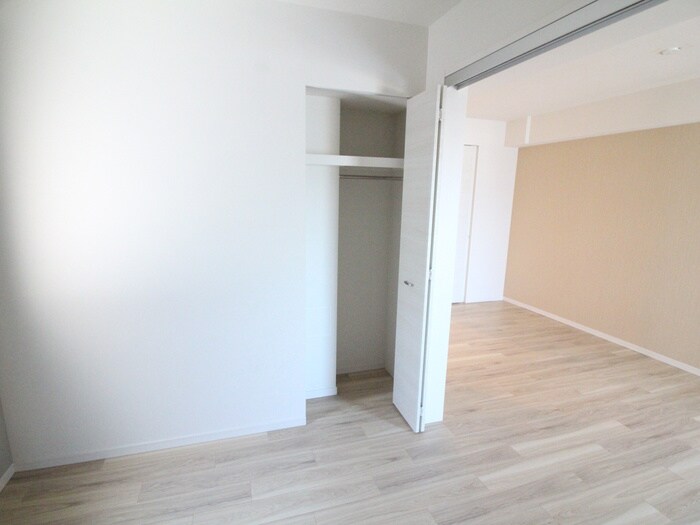 物件内観写真16　(収納)