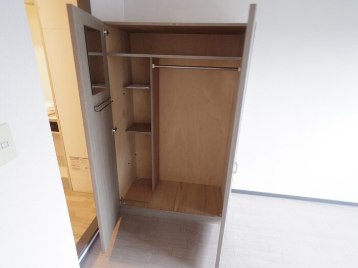 物件内観写真9　(収納)