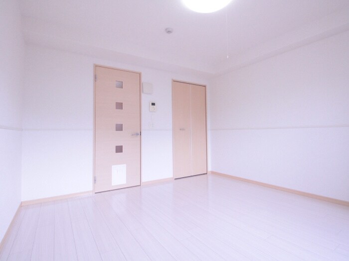 物件内観写真13　(居室)