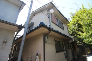 福知様貸家１／２外観写真