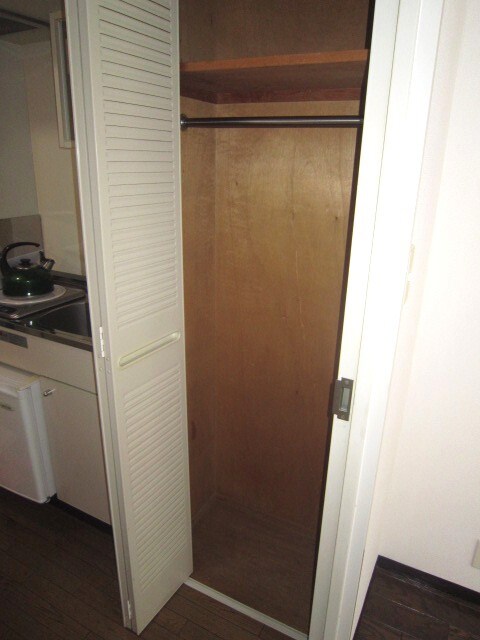 物件内観写真9　(収納)