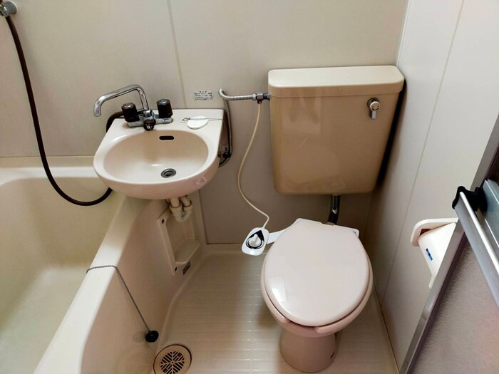 物件内観写真15　(トイレ)