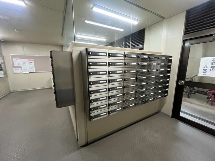 物件外観写真4　(建物設備)