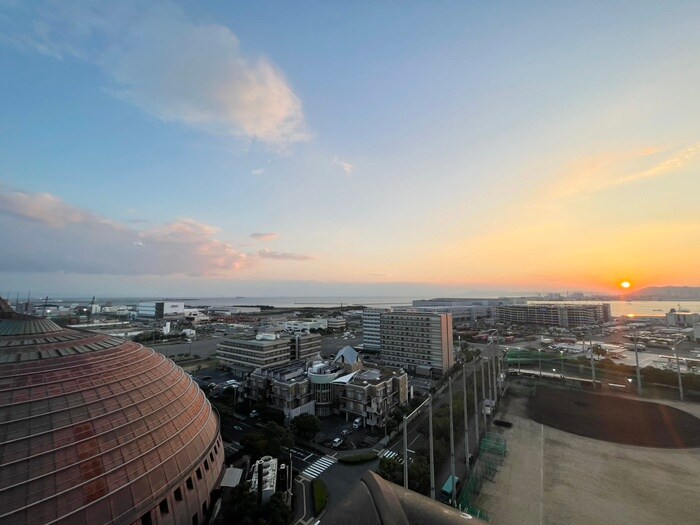 物件内観写真21　(室内からの展望)