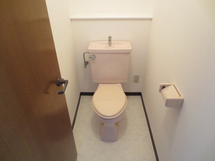 物件内観写真16　(トイレ)