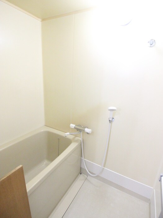 物件内観写真8　(バス／シャワールーム等)