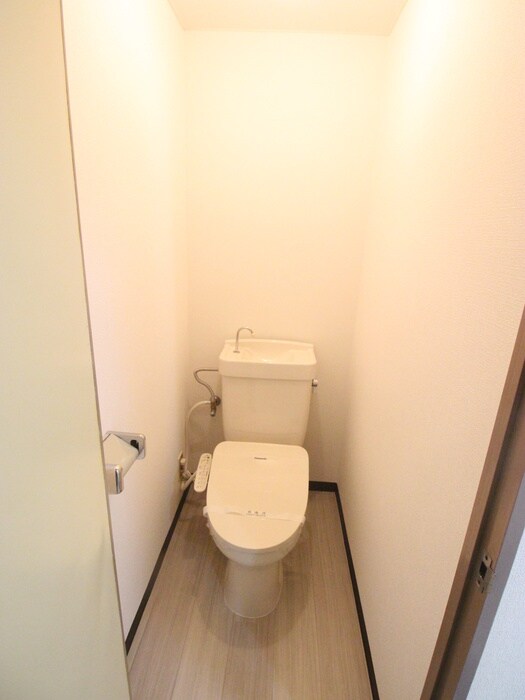 物件内観写真10　(トイレ)