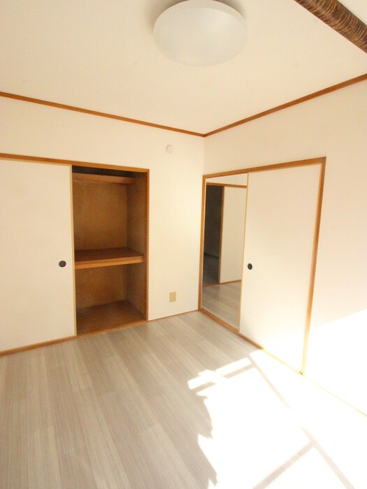 物件内観写真13　(居室)