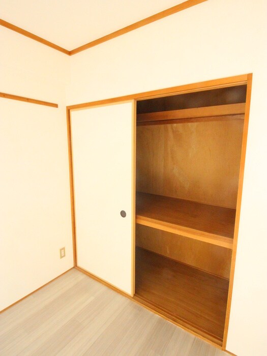 物件内観写真15　(収納)