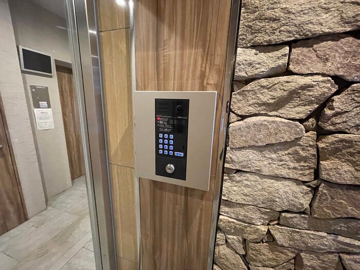 物件外観写真6　(建物設備)