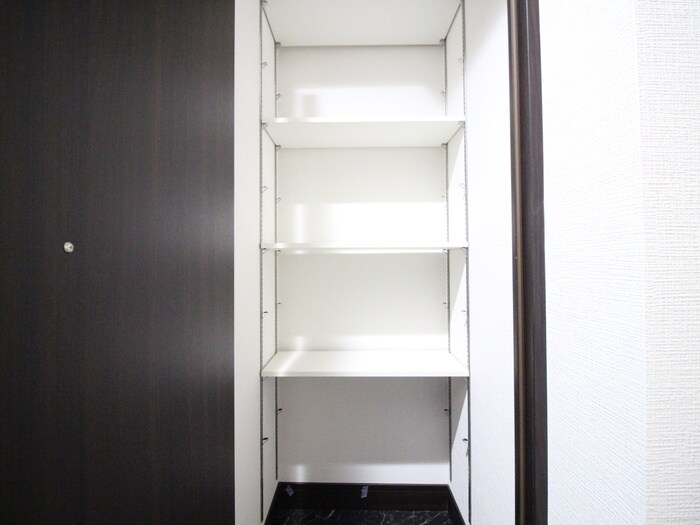 物件内観写真20　(収納)