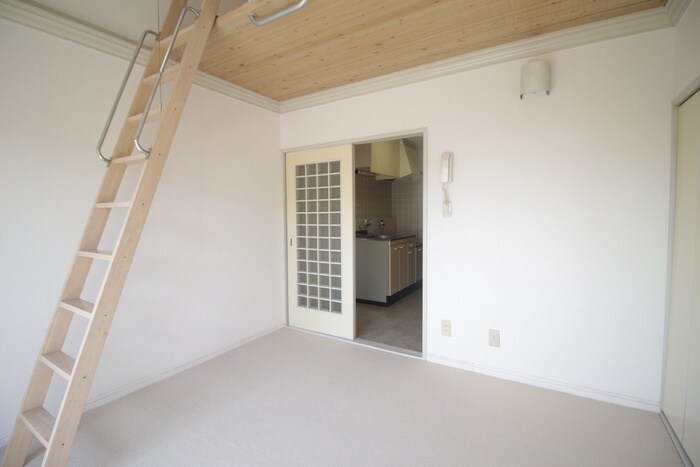 物件内観写真12　(居室)