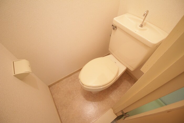 物件内観写真16　(トイレ)