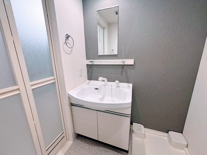 物件内観写真12　(洗面)