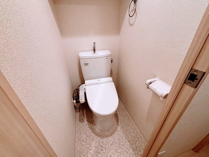 物件内観写真13　(トイレ)