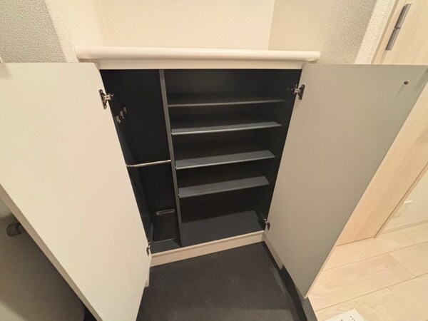 靴箱