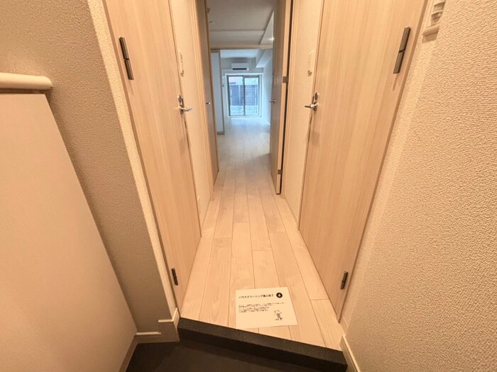 物件内観写真19　(廊下)