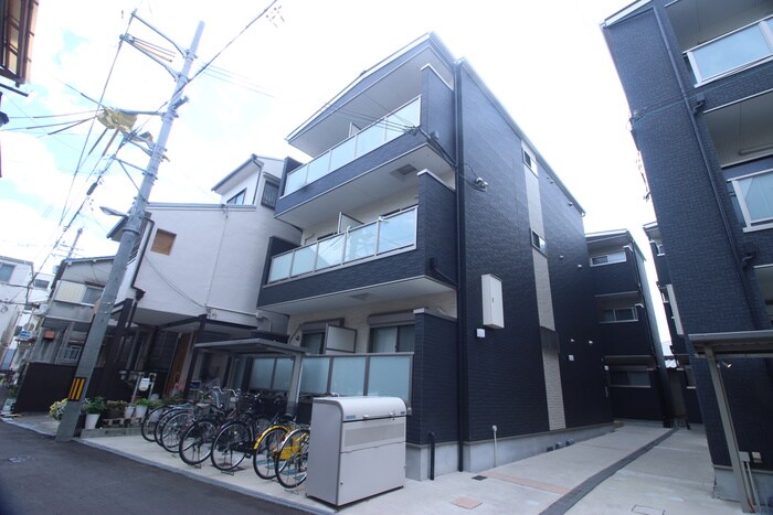 物件外観写真1　(外観写真)