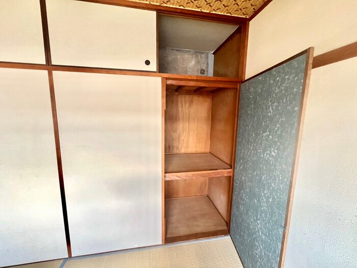 物件内観写真12　(収納)