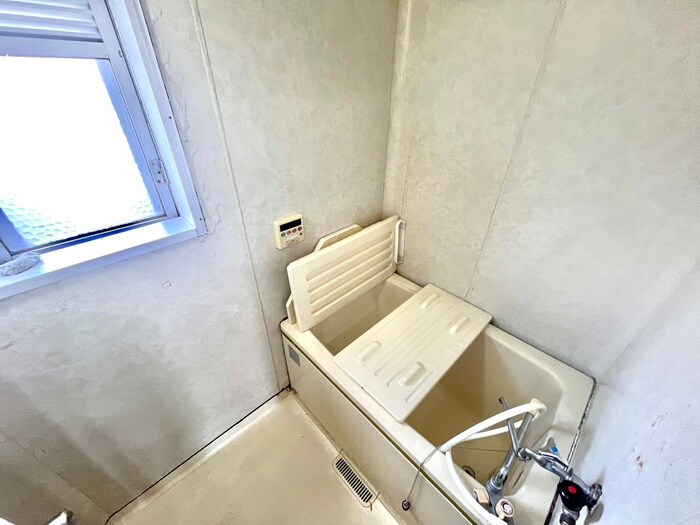 物件内観写真16　(バス／シャワールーム等)