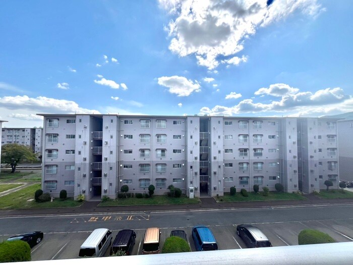 物件内観写真19　(室内からの展望)