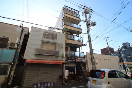 ホリーハイツ外観写真