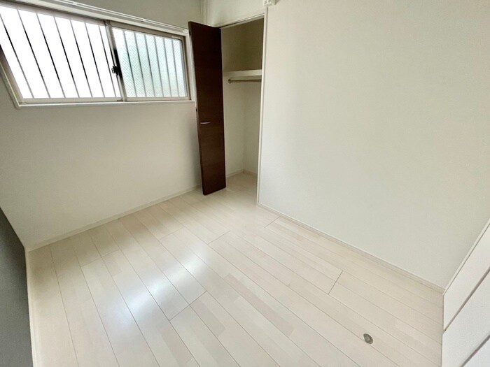 物件内観写真12　(居室)