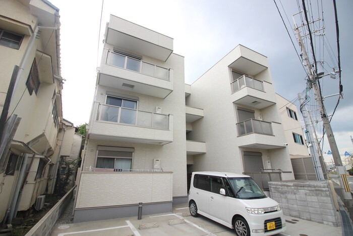 物件外観写真1　(外観写真)