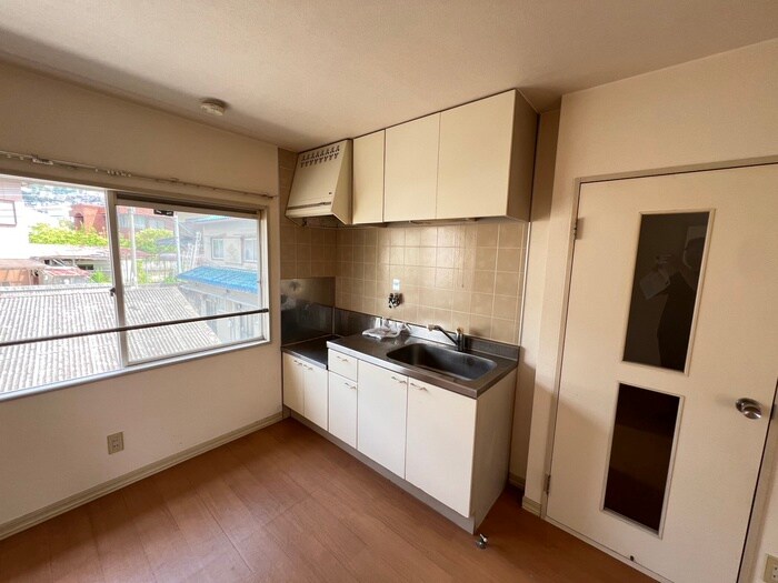 物件内観写真5　(キッチン)