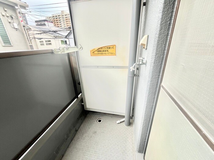 物件内観写真20　(洗濯機置場)