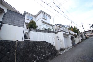 月見山1丁目貸家外観写真