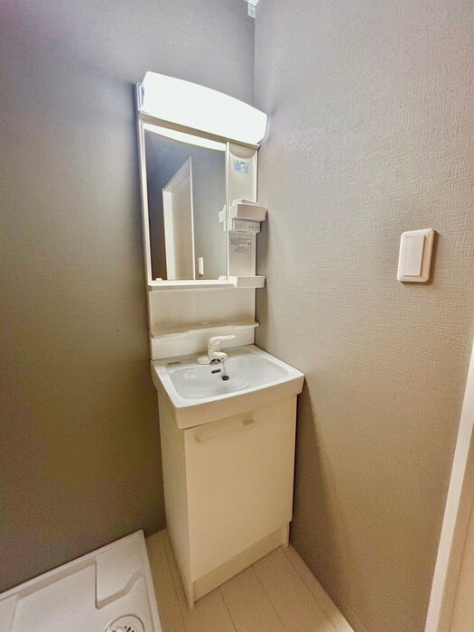 物件内観写真11　(洗面)