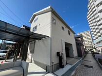 ALTISSIMAの外観写真