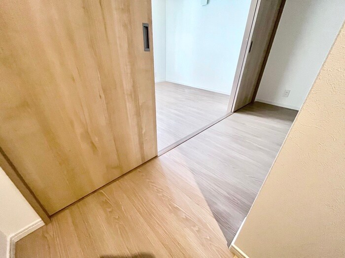 物件内観写真19　(廊下)