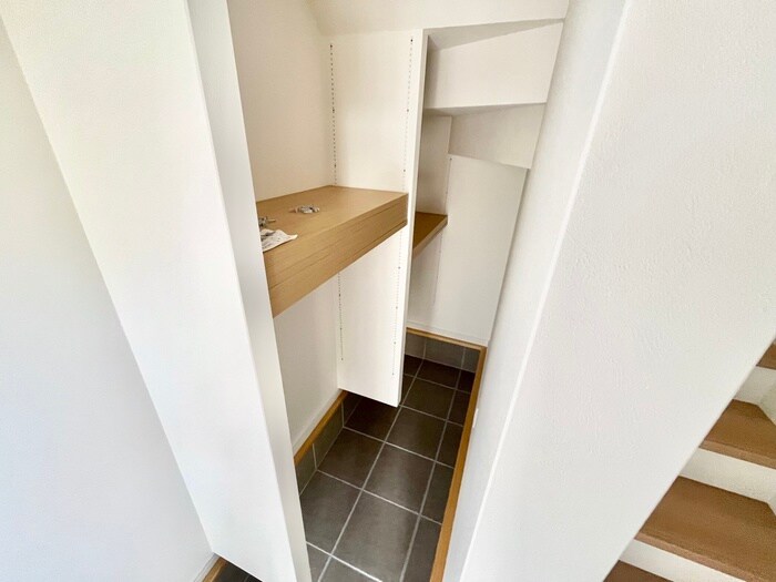 物件内観写真20　(靴箱)