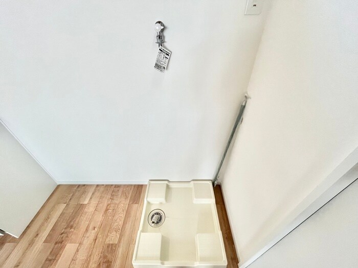 物件内観写真21　(洗濯機置場)